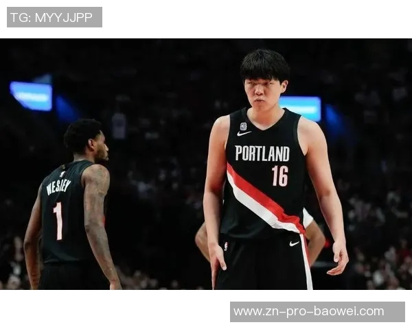 夸梅直言布朗尼一年无进步威少积极跑动更具价值