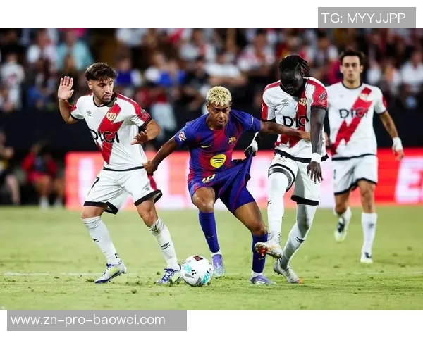 巴萨状态回暖三连胜追近榜首一分成功摆脱十月低迷局面